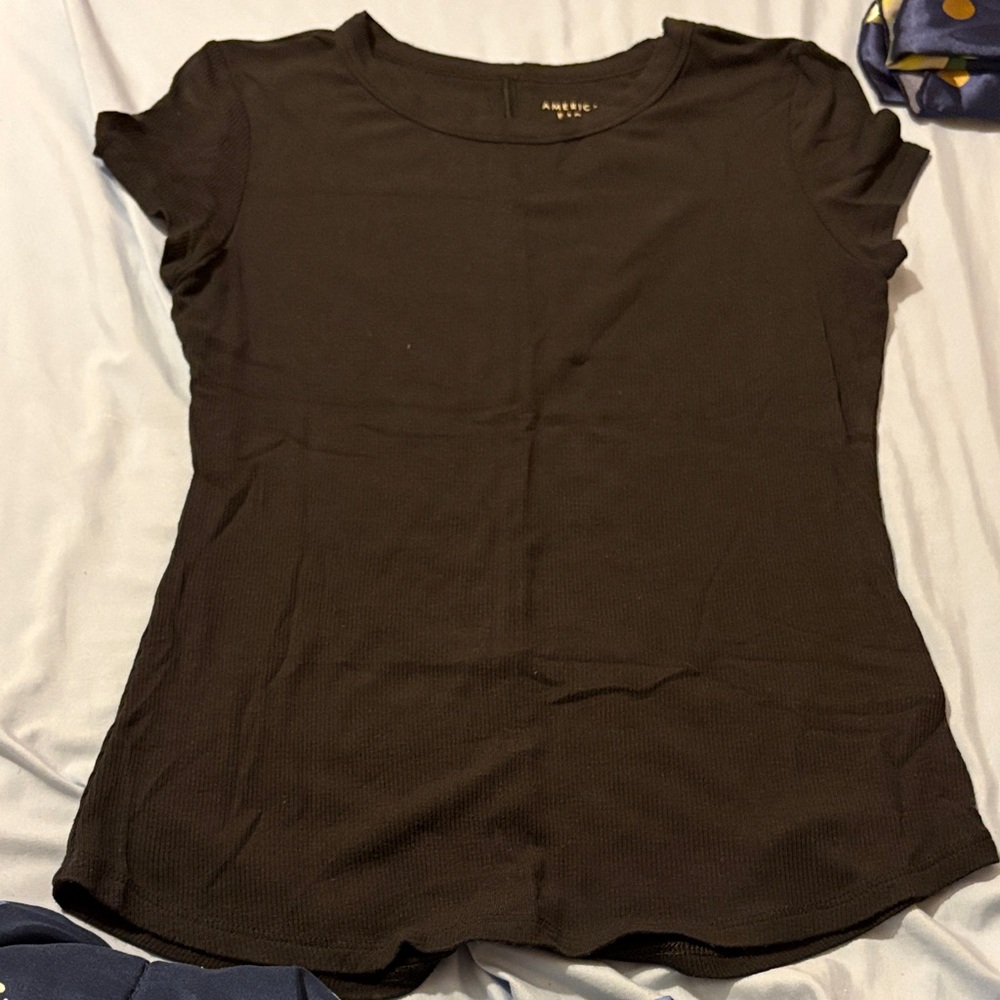 American Eagle Outfitters Women's Dark Short Sleeve Tee